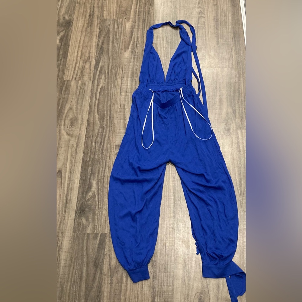 Lulu’s blue jumpsuit